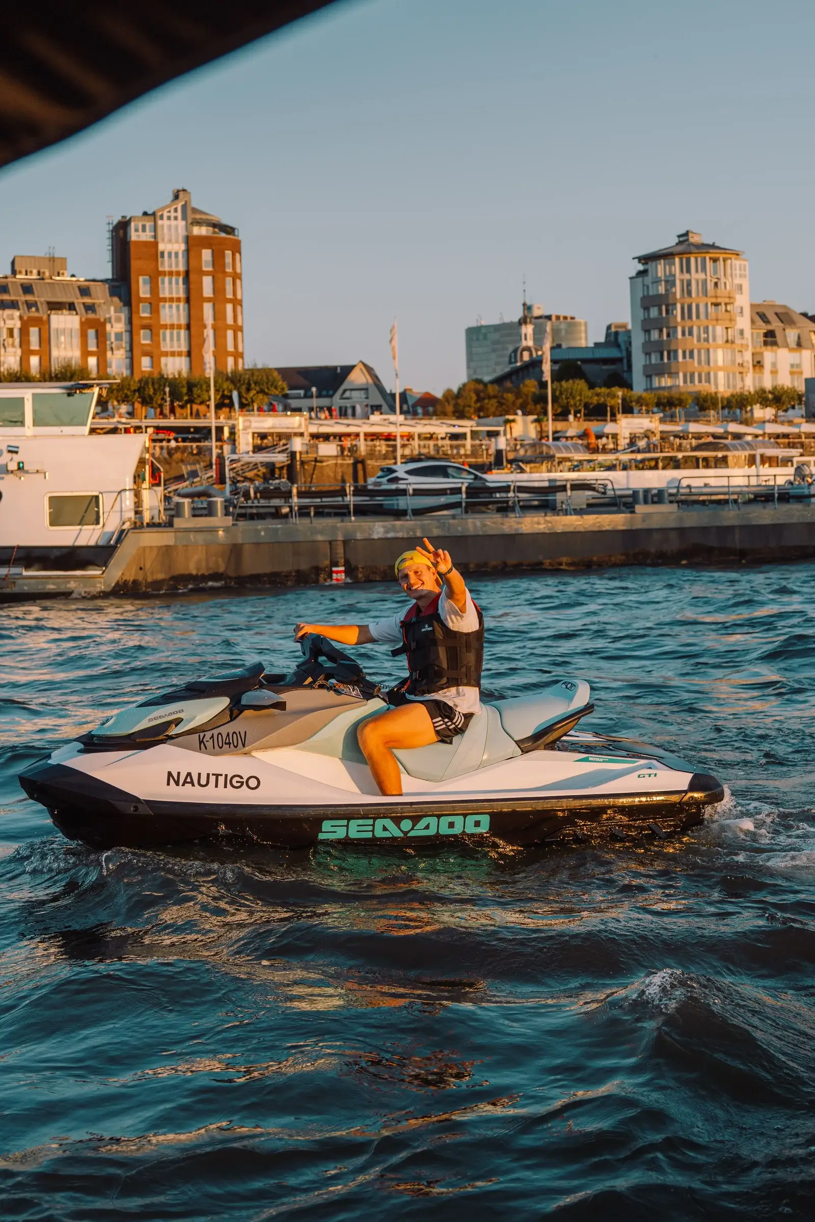 Sea-Doo GTI 130 im Hafen